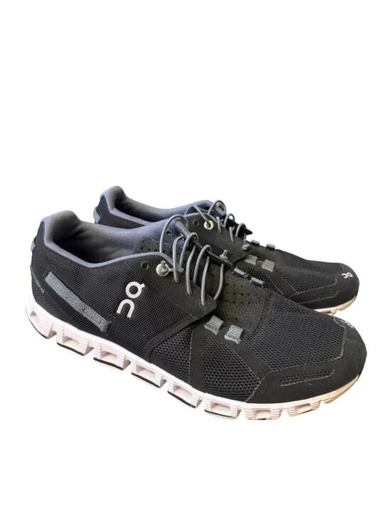 On Shoes - On Cloud Running Shoe Women size 7.5 Black